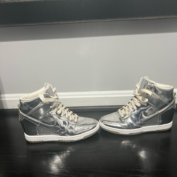 Nike Dunk Sky Hi PRM “Nike Knows” Dead stock - Picture 4 of 6